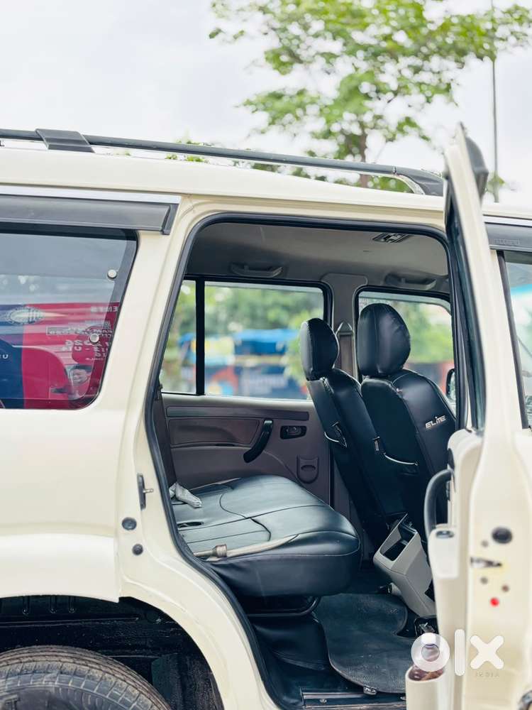 Mahindra Scorpio S6 Plus, 2016, Diesel