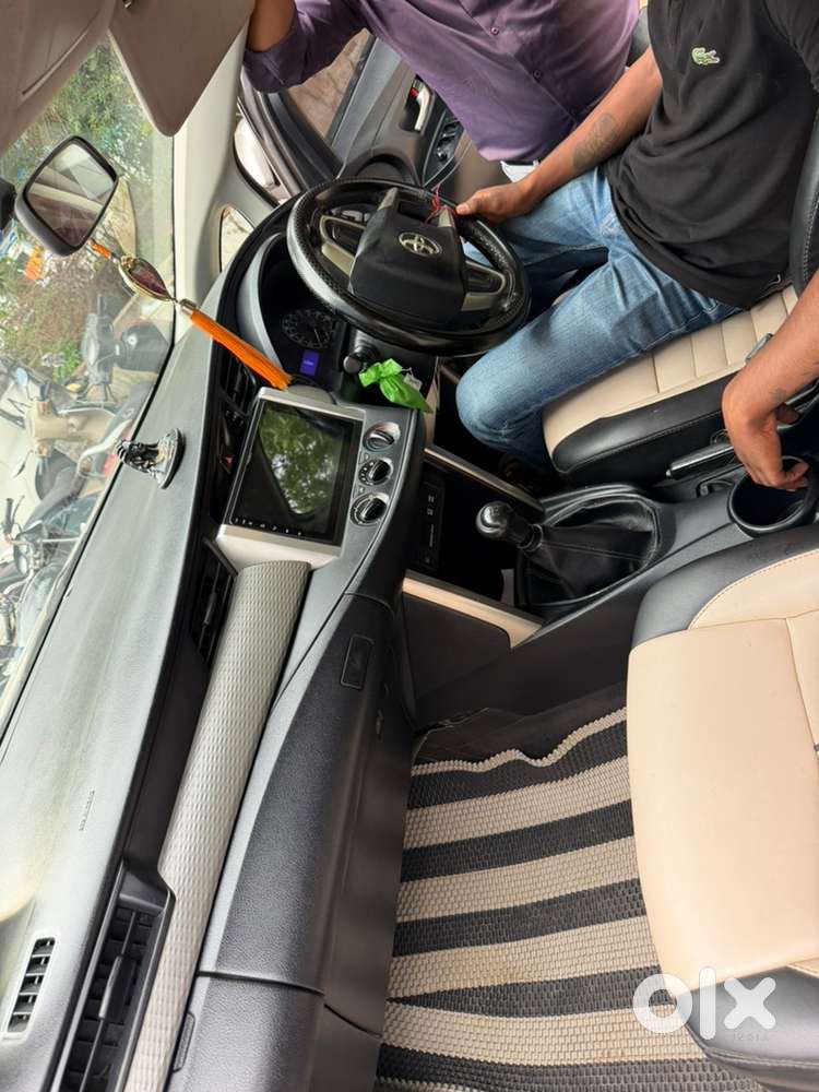 Toyota Innova Crysta 2018