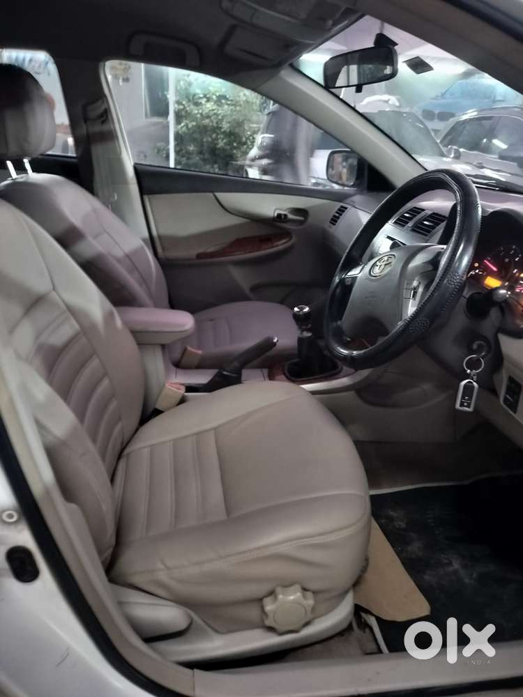 Toyota Corolla Altis 1.8 J, 2011, Diesel
