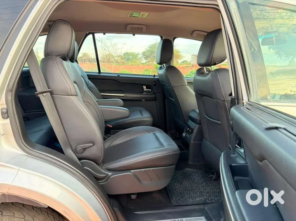 Tata Hexa 2017