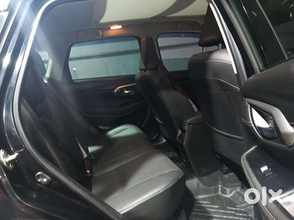 Toyota Urban Cruiser Hyryder 1.5 V Neo Drive At, 2024, Petrol