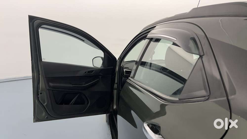 Tata Tiago Nrg 1.2 Xt Mt, 2022, Petrol
