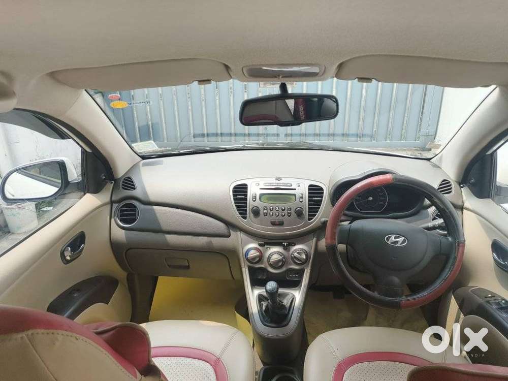 Hyundai I10 Sportz, 2014, Petrol