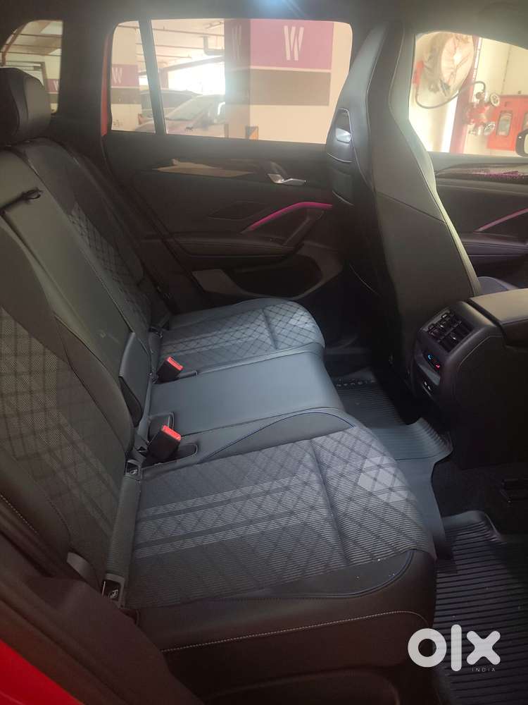 Volkswagen Tiguan R-line 320nm, 2025, Petrol