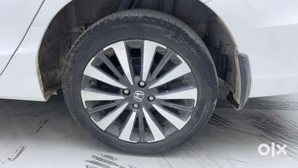 Honda City Zx Petrol Cvt, 2023, Petrol