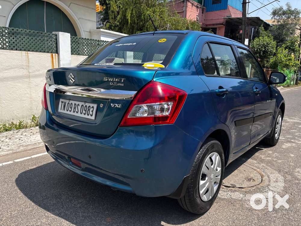 Maruti Suzuki Swift Dzire 1.2 Vxi Bsiv, 2013, Petrol