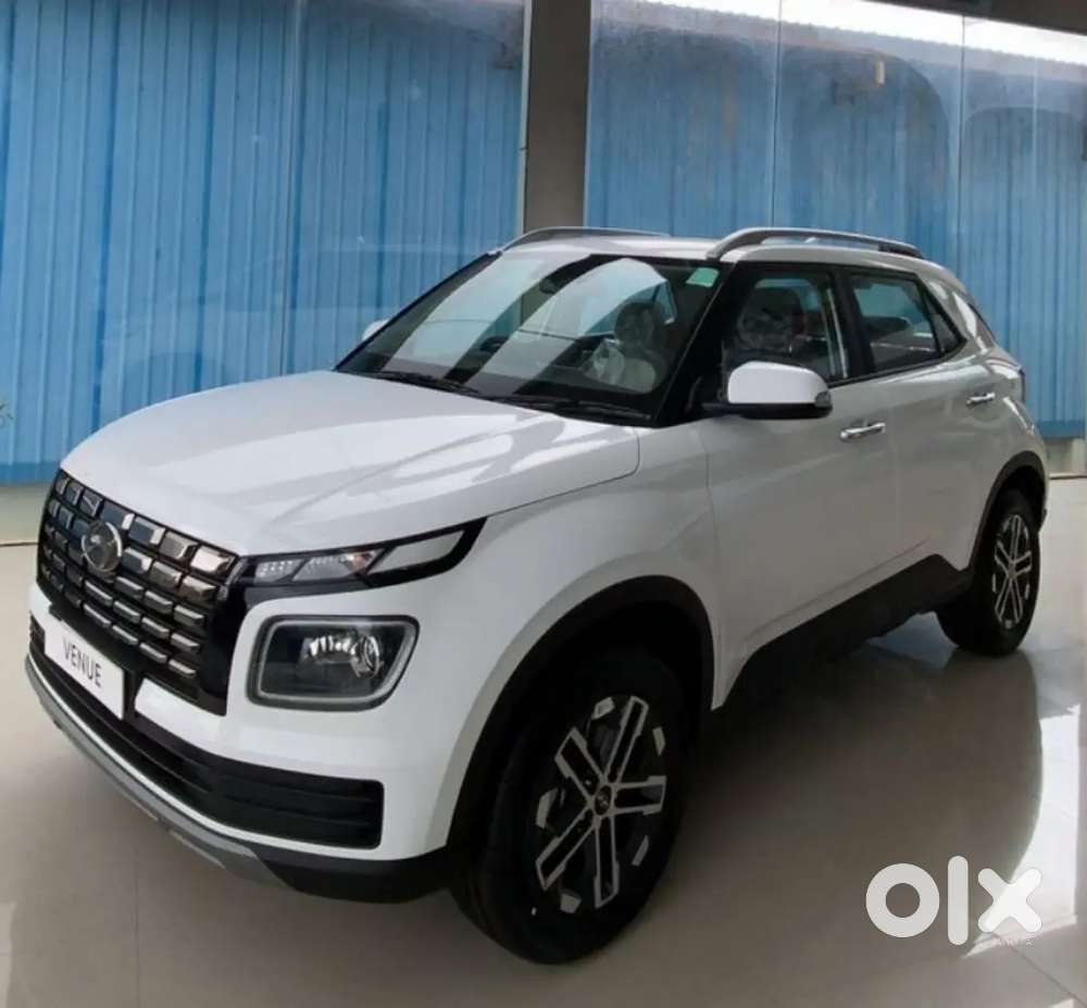 Hyundai Venue 1.2 S 2024 Petrol Manual