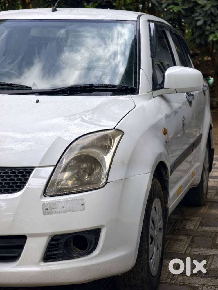 Maruti Suzuki Swift Dzire Tour Ldi, 2016, Diesel