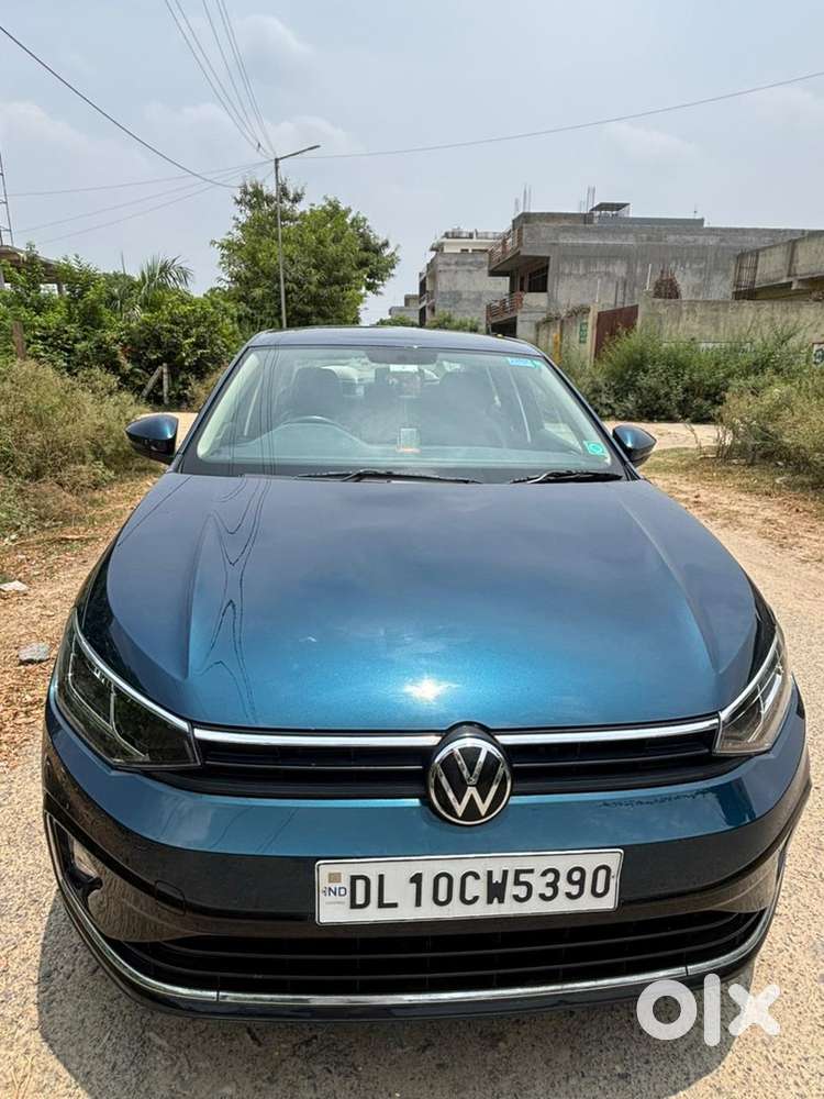 Volkswagen Virtus Petrol 2023 1.0 Liter Tsi Automatic W Service Recrd
