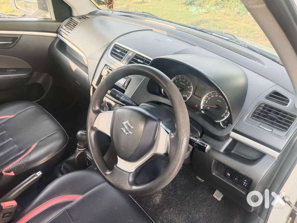 Maruti Suzuki Swift Vxi + Manual, 2014, Cng & Hybrids