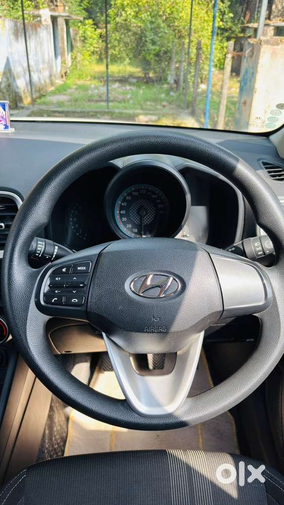 Hyundai Venue Petrol 2021