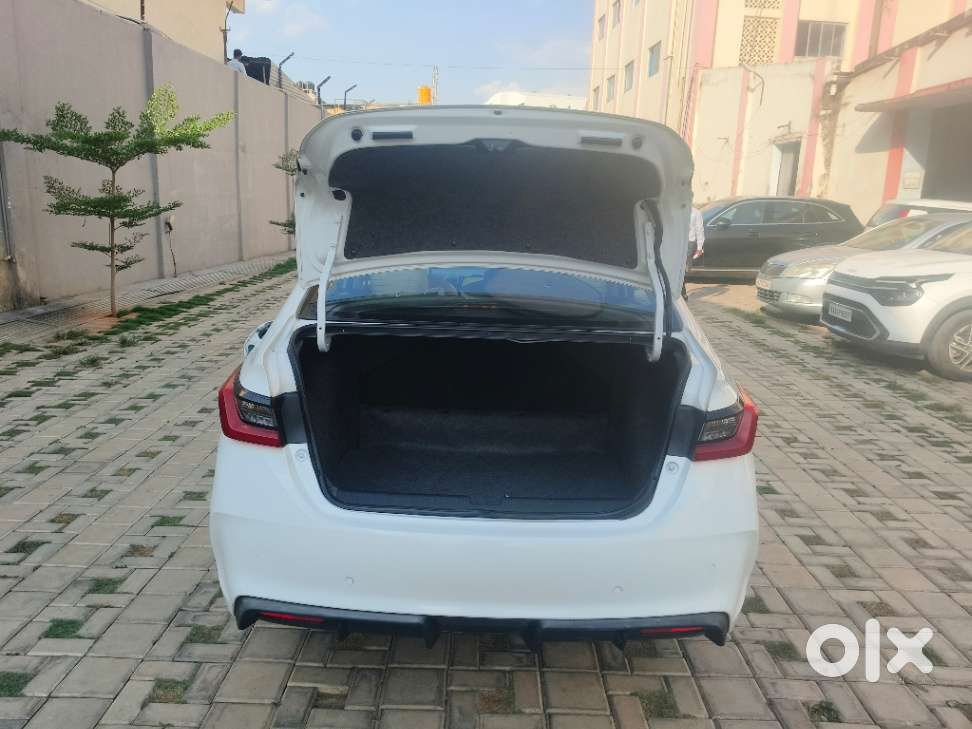 Honda City 1.5 Zx Cvt I-vtec, 2023, Petrol