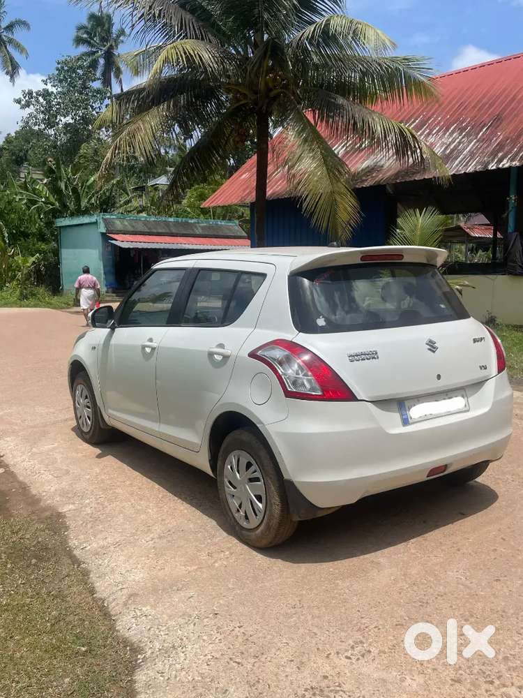 Maruti Suzuki Swift 2017 Vxi Manual