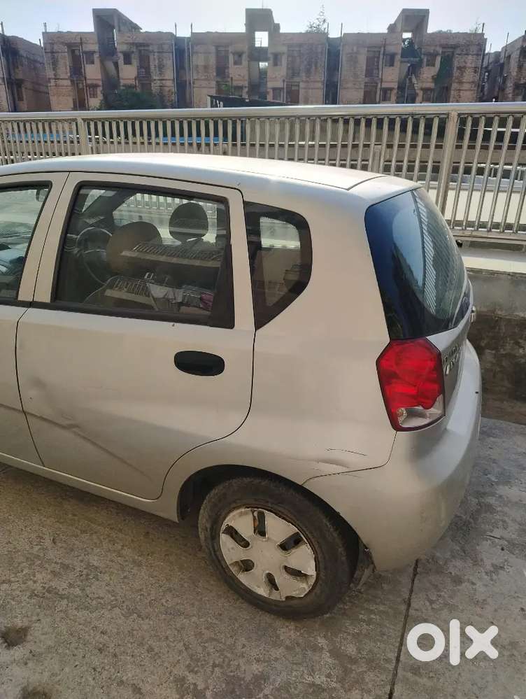 तत्काल बेचना है।