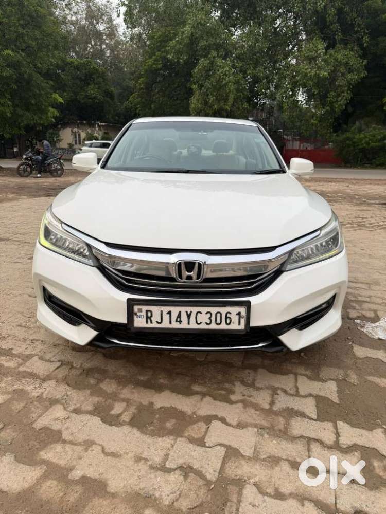 Honda Accord Hybrid Cvt, 2017, Petrol