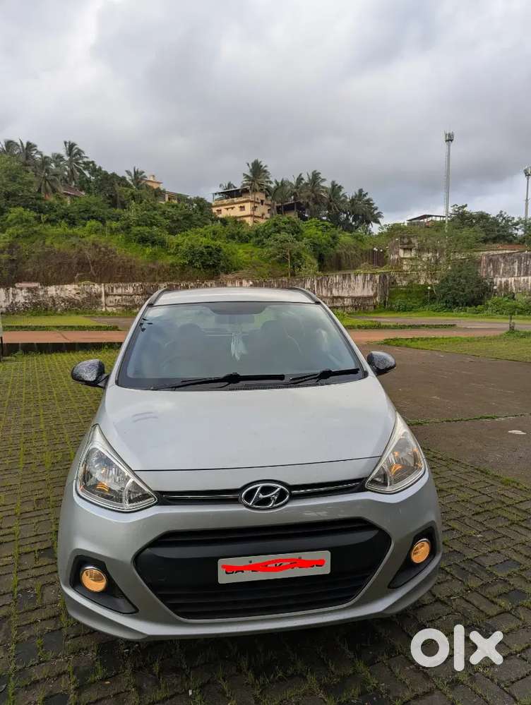 Hyundai Grand I10 2016 Petrol Well Maintained