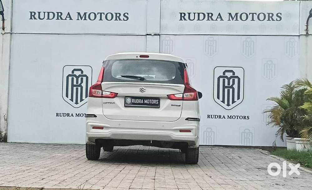 Maruti Suzuki Ertiga Zxi At, 2023, Petrol