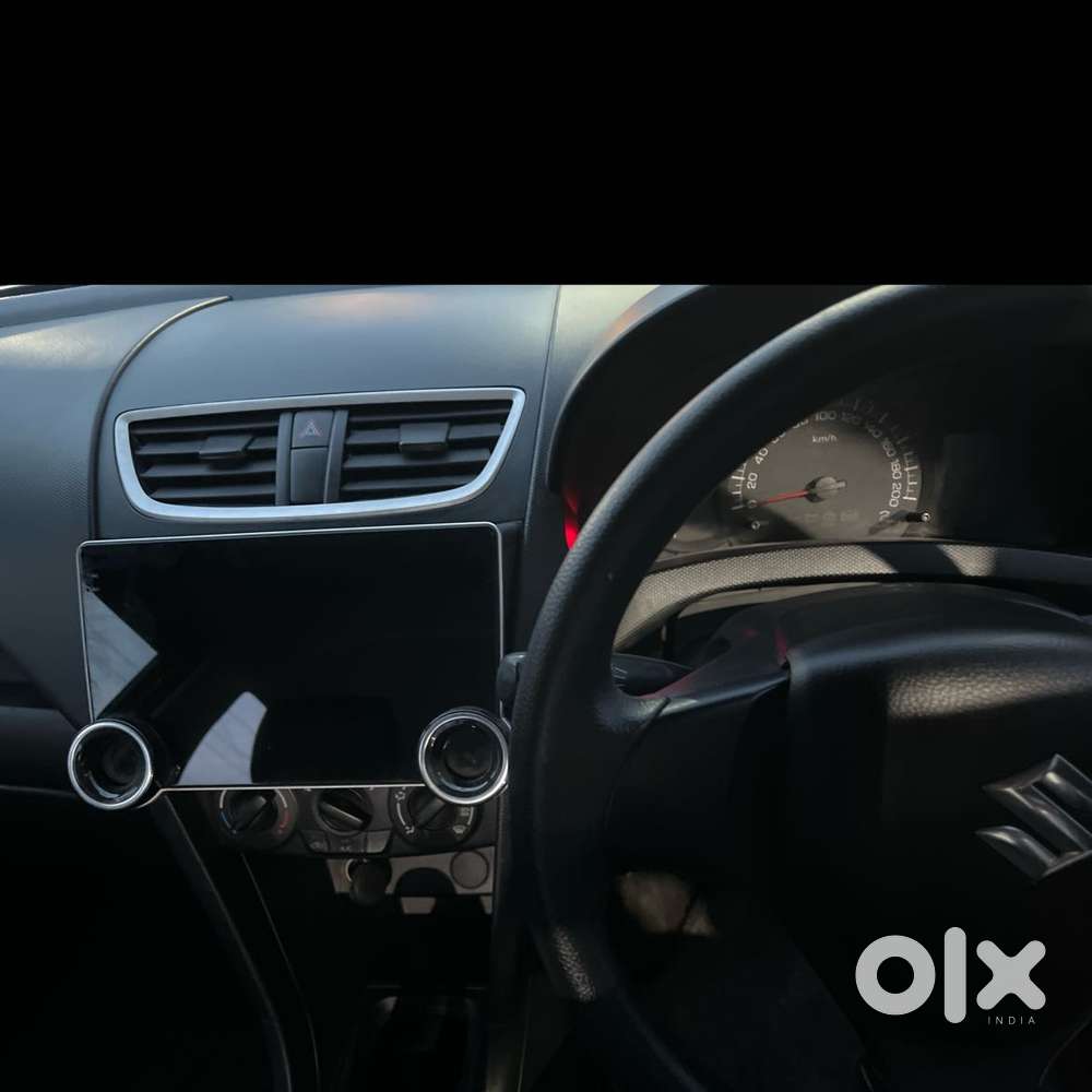 Maruti Suzuki Swift Vxi + Manual, 2016, Petrol