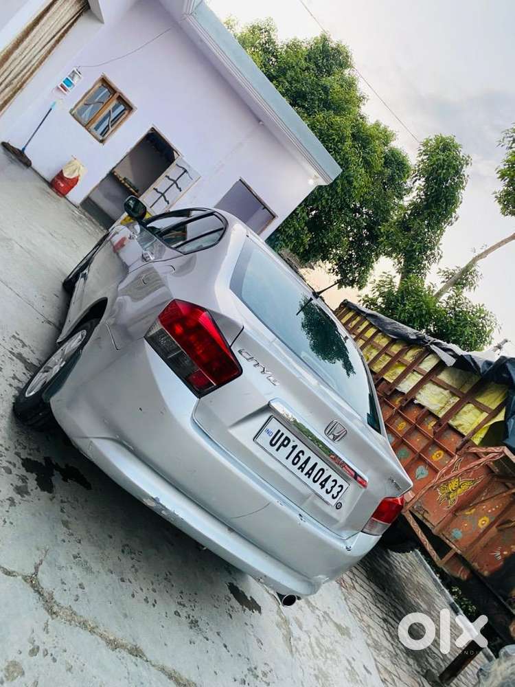 Honda City Hybrid Ehev 2010 Cng & Hybrids Well Maintained