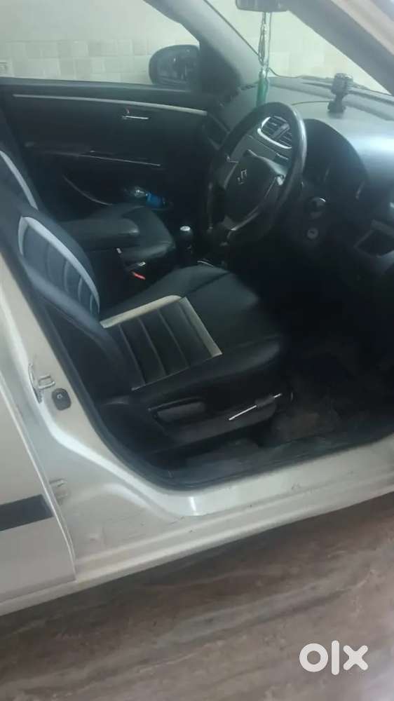 Maruti Suzuki Swift Dlx 2014