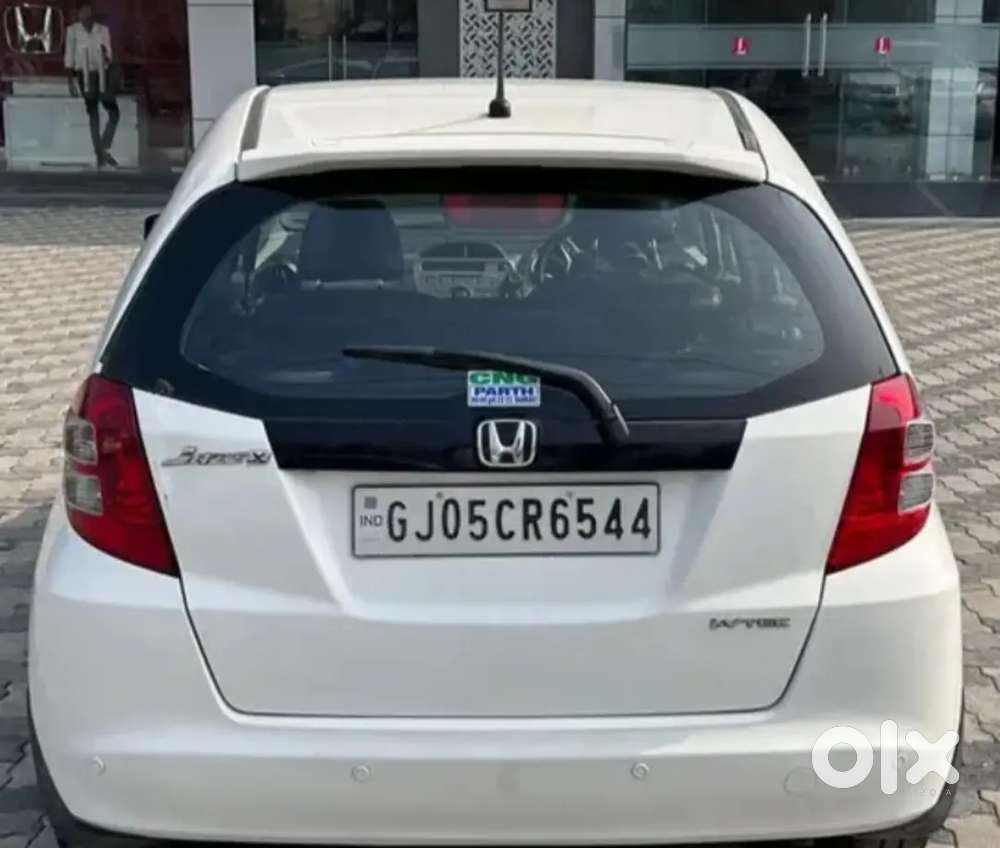 Honda Jazz 2011 Cng & Hybrids 64000 Km Driven