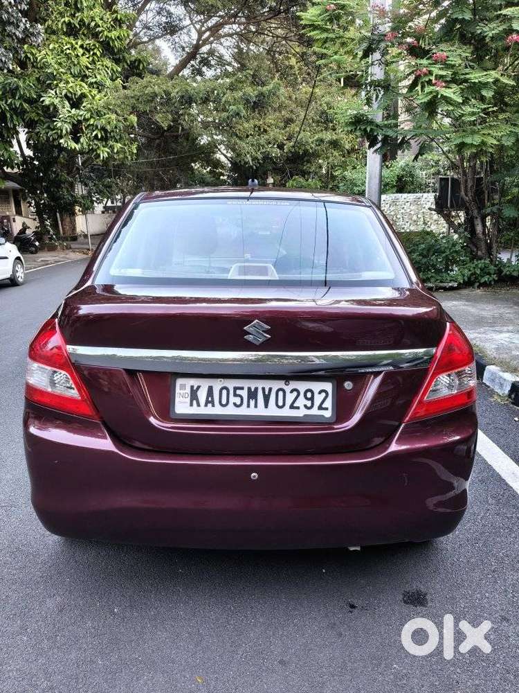 Maruti Suzuki Swift Dzire Lxi Option, 2017, Petrol