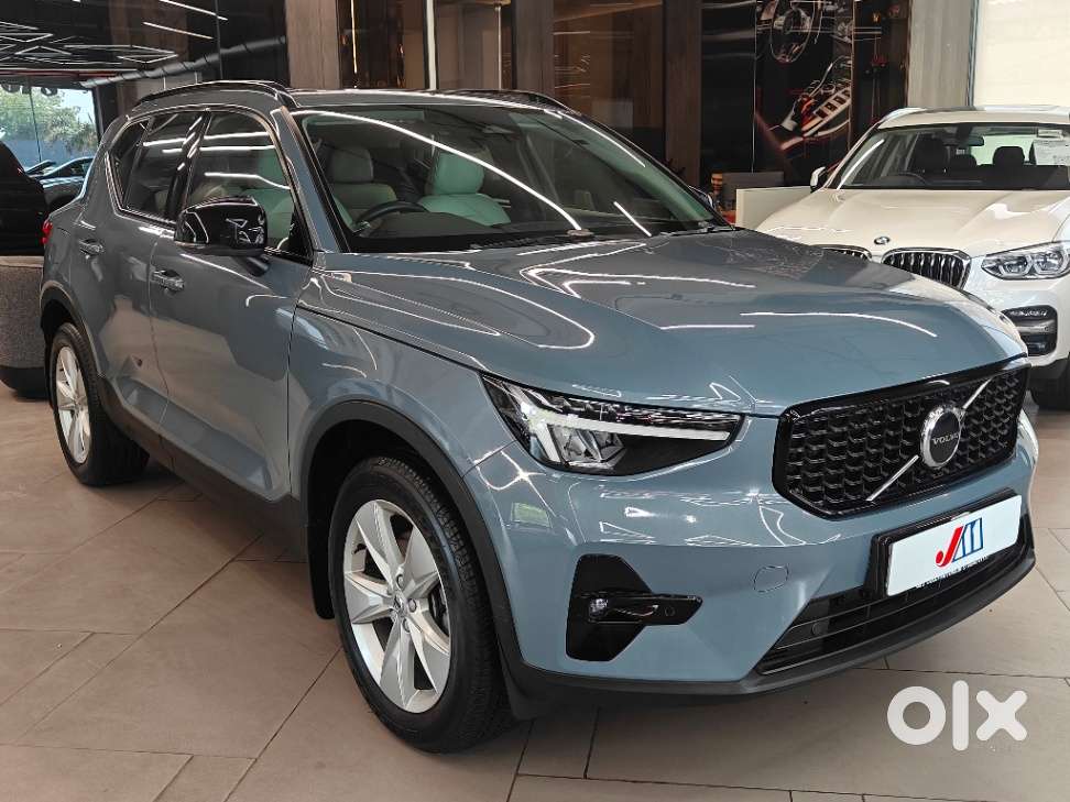 Volvo Xc40 B4 Ultimate, 2023, Petrol