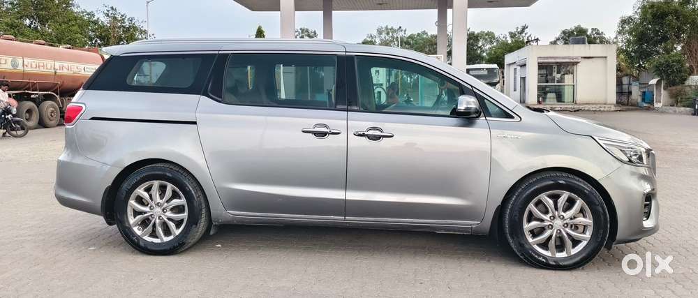 Kia Carnival Limousine Plus 7 Str, 2020, Diesel
