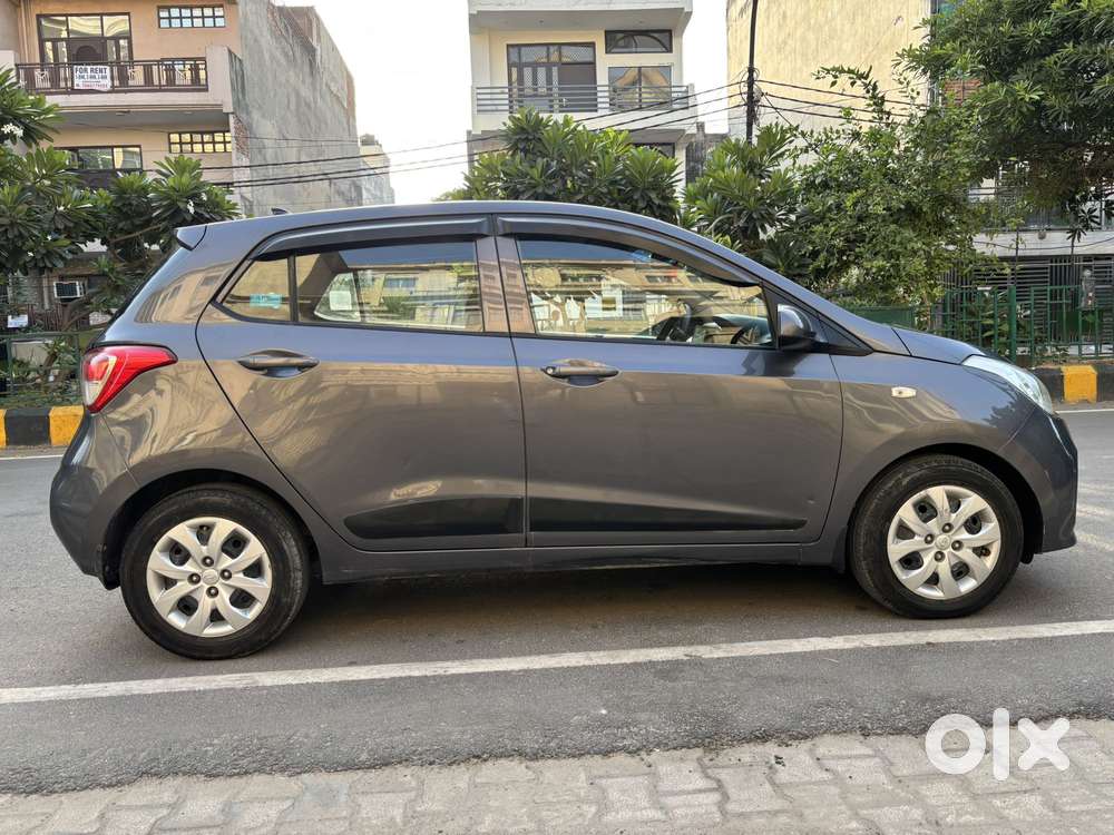 Hyundai Grand I10 1.2 Kappa Sportz Option, 2016, Cng & Hybrids
