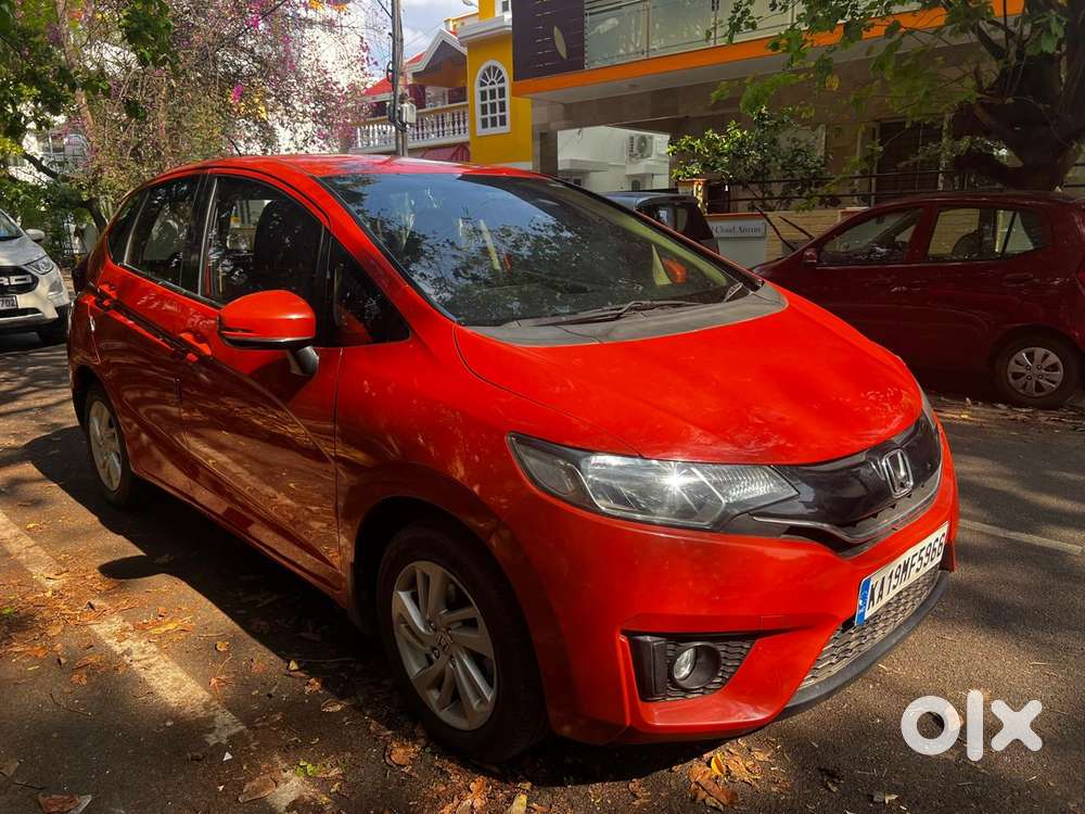 Honda Jazz V Cvt, 2015, Petrol