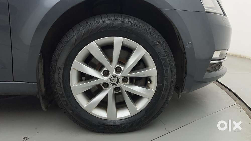 Skoda Octavia 2.0 L K Tsi At, 2018, Petrol