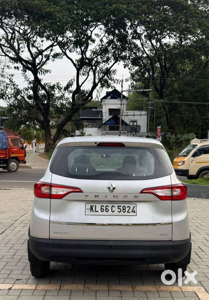 Renault Triber Rxl, 2021, Petrol