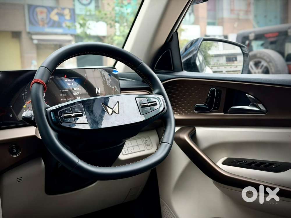 Mahindra Xuv 7xo Ax7, 2026, Petrol
