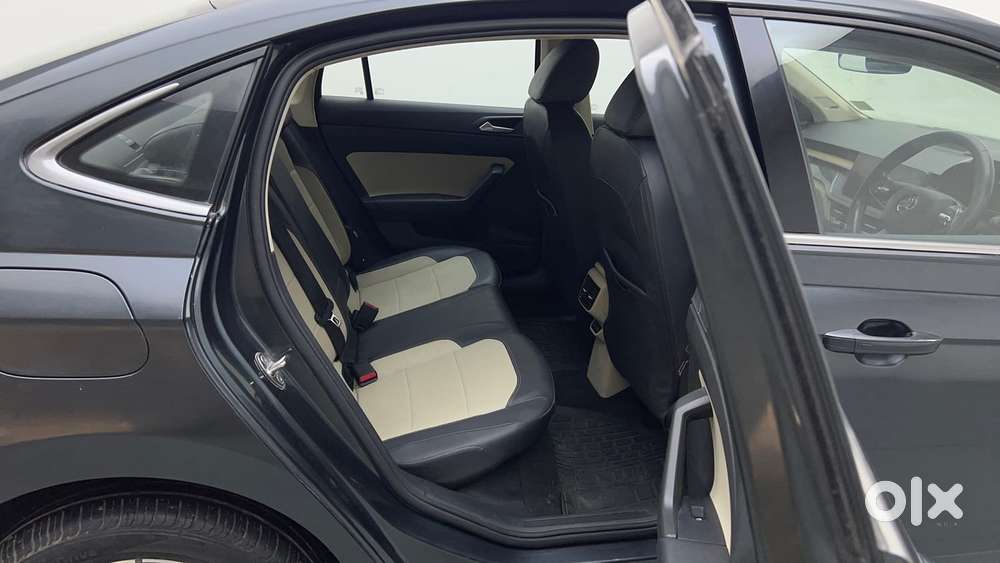 Skoda Slavia Style 1.5l Tsi Dsg, 2022, Petrol