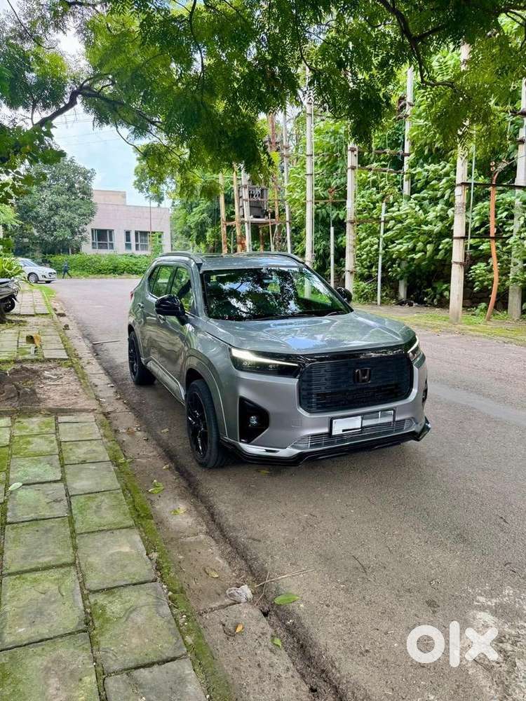 Honda Elevate 2023 Petrol Well Maintained