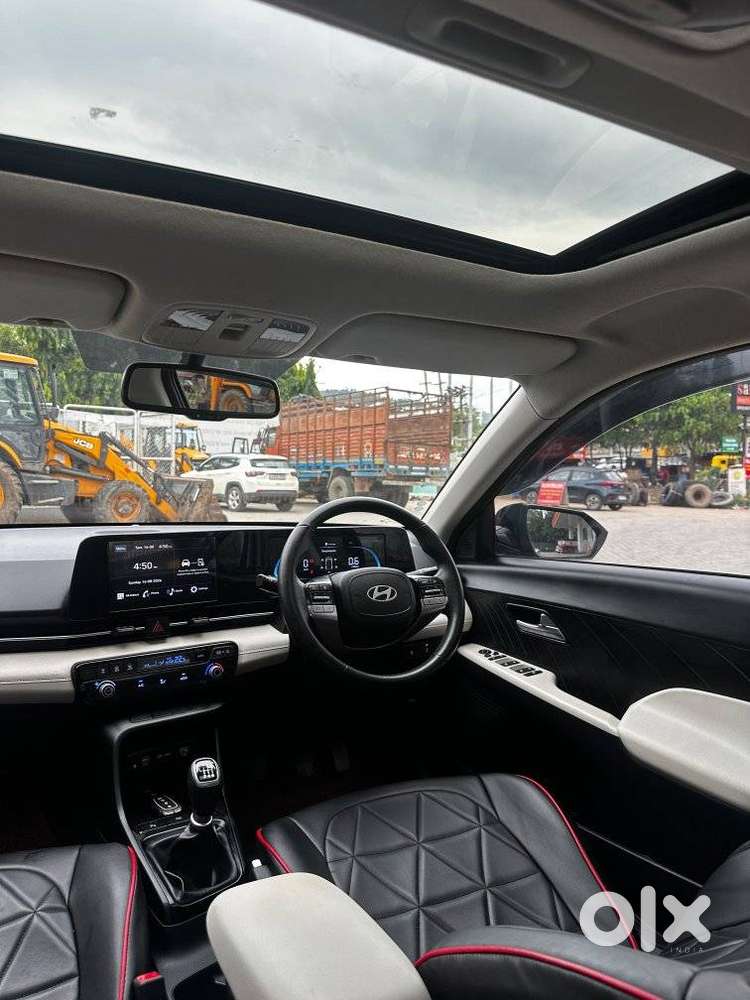 Hyundai Verna 1.5 Sx Petrol Mt, 2023, Petrol