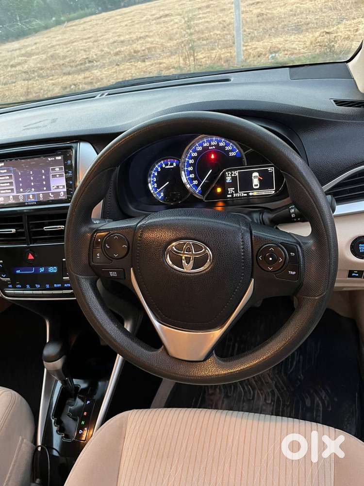 Toyota Yaris G Cvt, 2018, Petrol