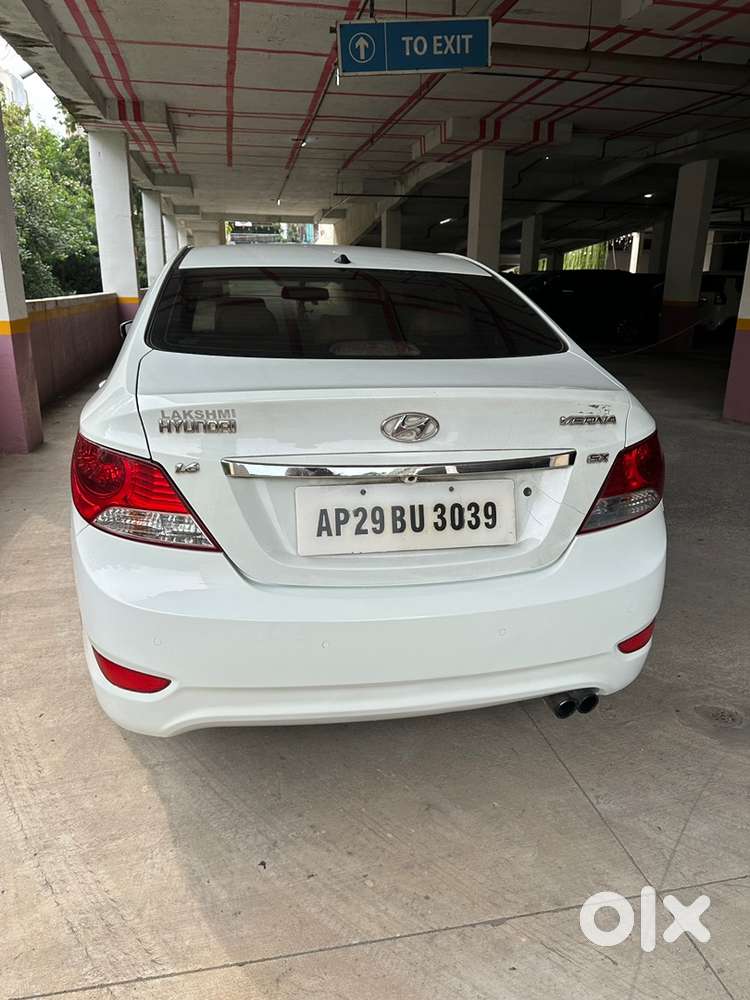 Hyundai Fluidic Verna 2013
