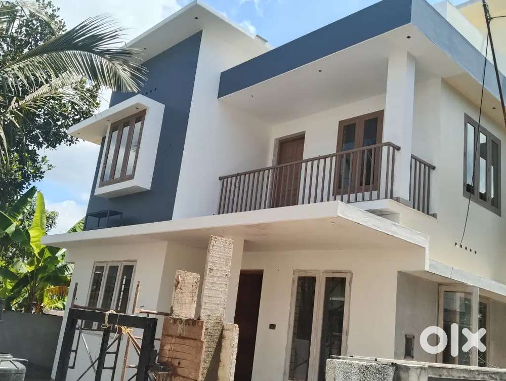 Manjummel new house 1450 sqft 3 bhk 65 lakhs negotiable