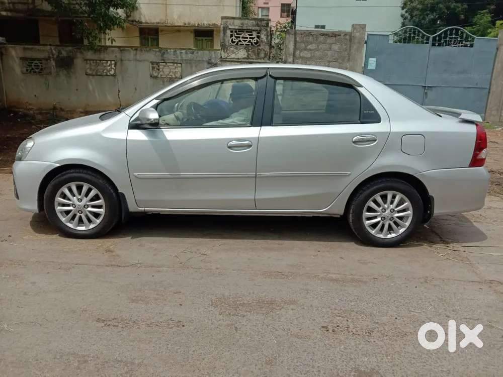 Toyota Platinum Etios 2017 Diesel 182543 Km Driven