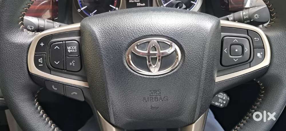 Toyota Innova Crysta [2020-ongoing] 2.4 Zx 7 Str, 2021, Diesel
