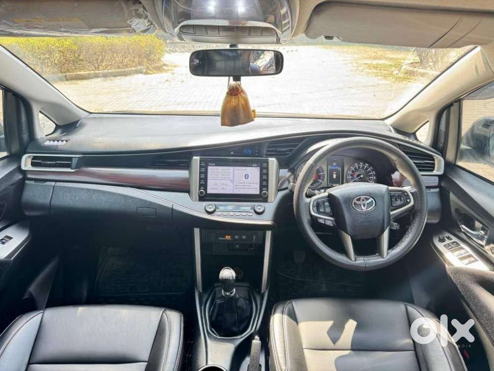 Toyota Innova Crysta 2.4 V, 2022, Diesel