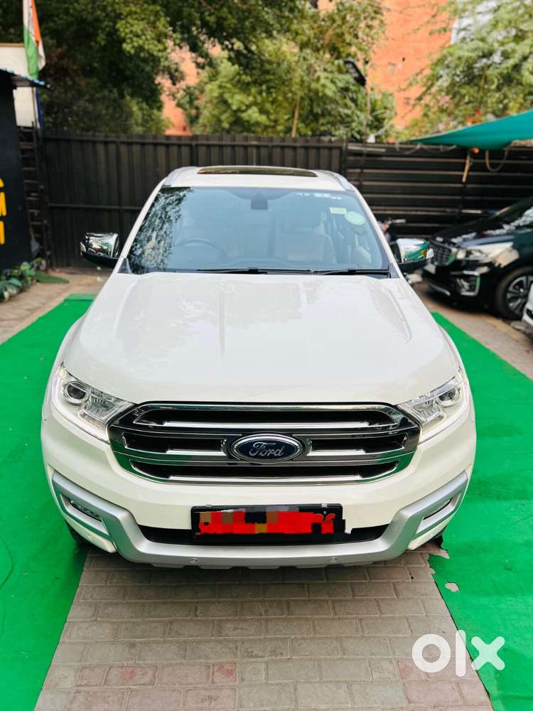 Ford Endeavour 3.2 Titanium At 4x4, 2017, Diesel