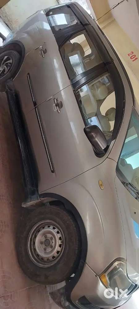 Mahindra Xylo Diesel 2012 Variant