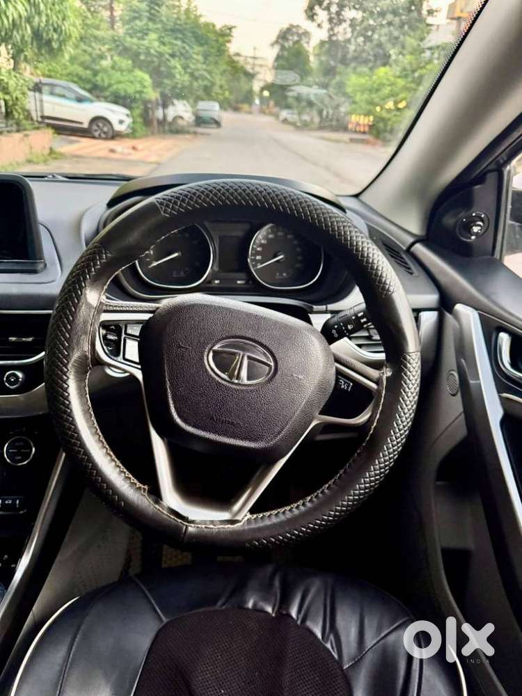 Tata Nexon 1.5 Revotorq Xza Plus (o), 2018, Petrol