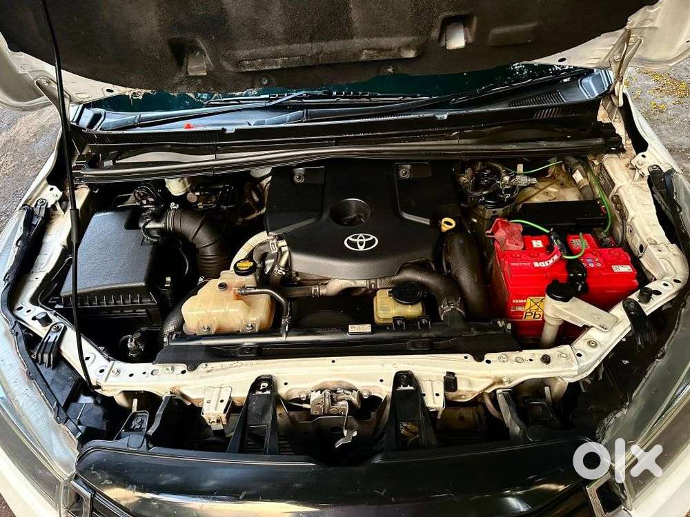 Toyota Innova Crysta 2.8z Automatic, 2016, Diesel