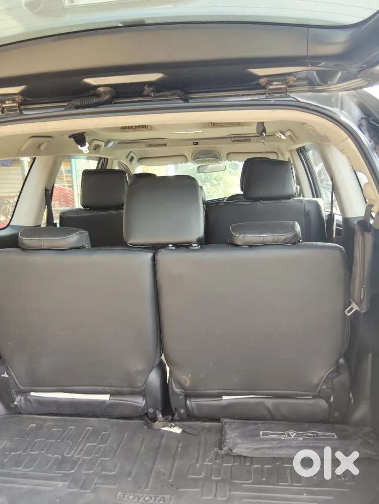 Toyota Innova Crysta 2017 Diesel 178000 Km Driven