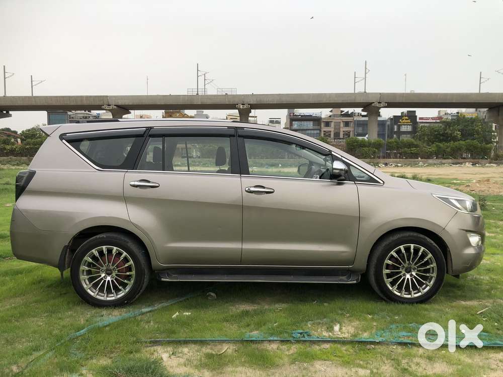 Toyota Innova Crysta 2.4 G Plus Mt, 2020, Diesel