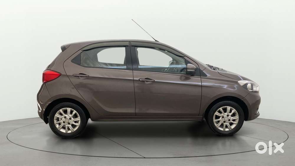 Tata Tiago 1.2 Revotron Xz, 2017, Petrol