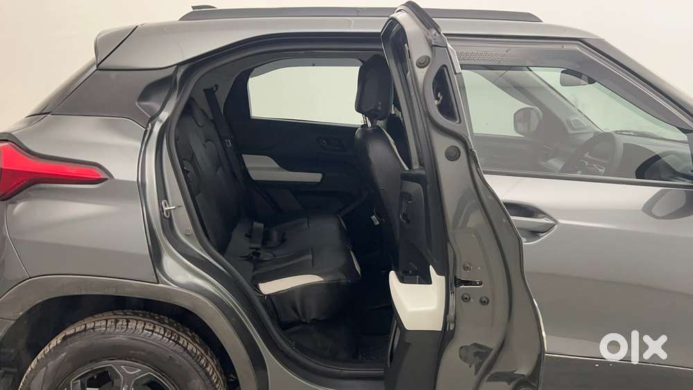 Tata Punch Accomplished Amt Sunroof, 2024, Petrol